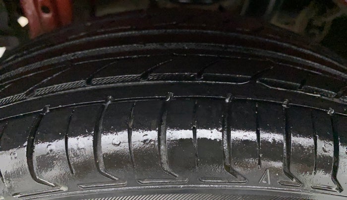 2011 Maruti Alto K10 LXI, Petrol, Manual, 71,893 km, Right Rear Tyre Tread