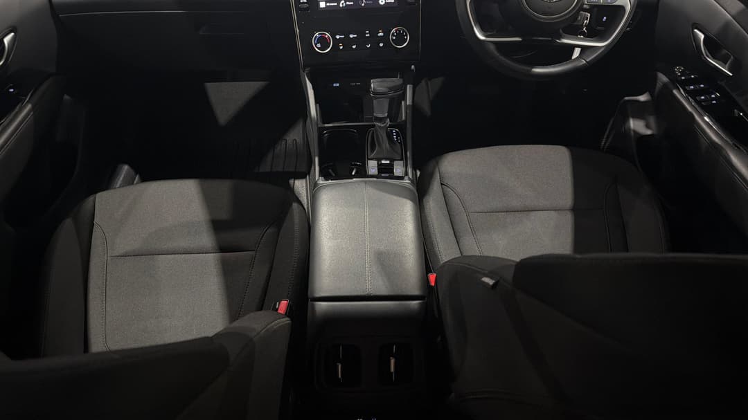 2024 Hyundai Tucson (FWD), Automatic, 19462 km, Center Console