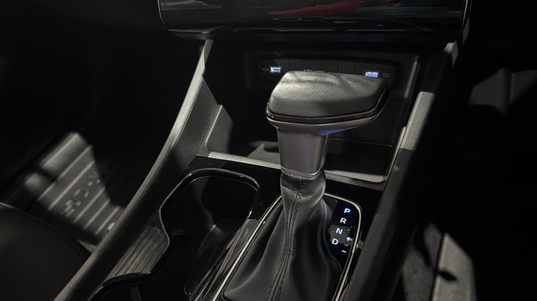 2024 Hyundai Tucson (FWD), Automatic, 19462 km, Gear Lever 