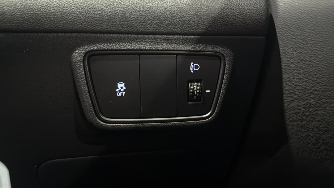 2024 Hyundai Tucson (FWD), Automatic, 19462 km, Utility Switches/Buttons
