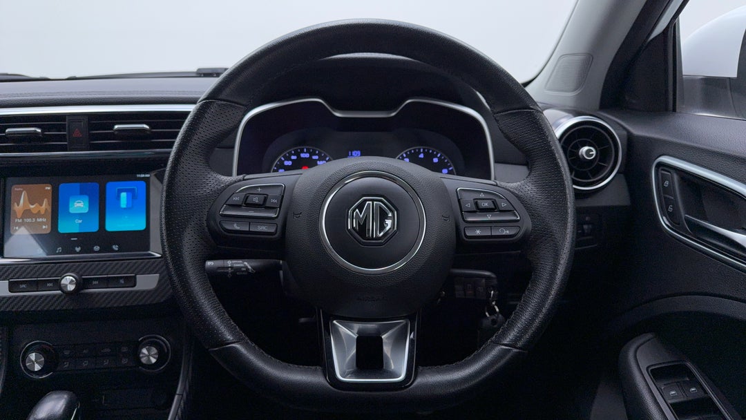 2023 MG ZS Excite, Automatic, 22385 km, Steering Wheel Close-up