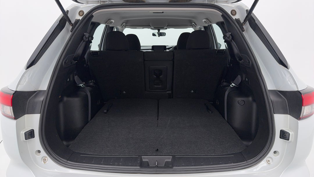 2024 Mitsubishi Outlander Es 7 Seat (2wd), Automatic, 50130 km, Boot Inside View