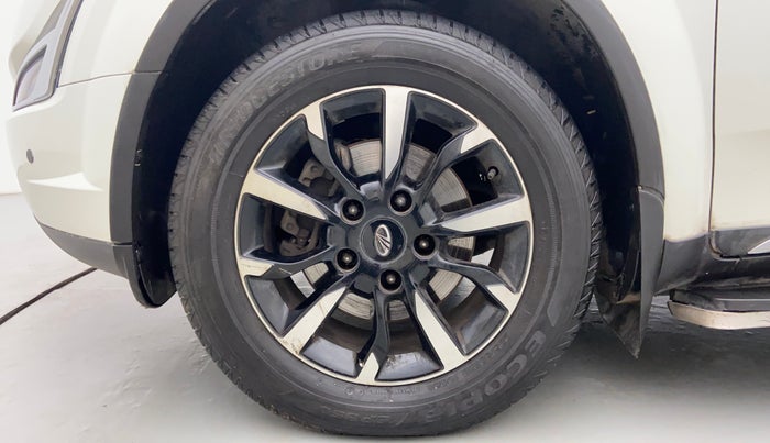 2018 Mahindra XUV500 W11 AT, Diesel, Automatic, 59,774 km, Left Front Wheel