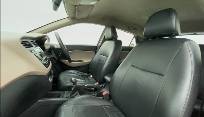 2017 Hyundai Elite i20 SPORTZ 1.2, Petrol, Manual, 65,339 km, Right Side Front Door Cabin