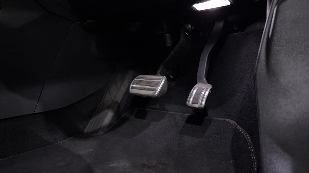 2020 Peugeot 3008 Gt Line, Automatic, 127077 km, Pedals and Footmat