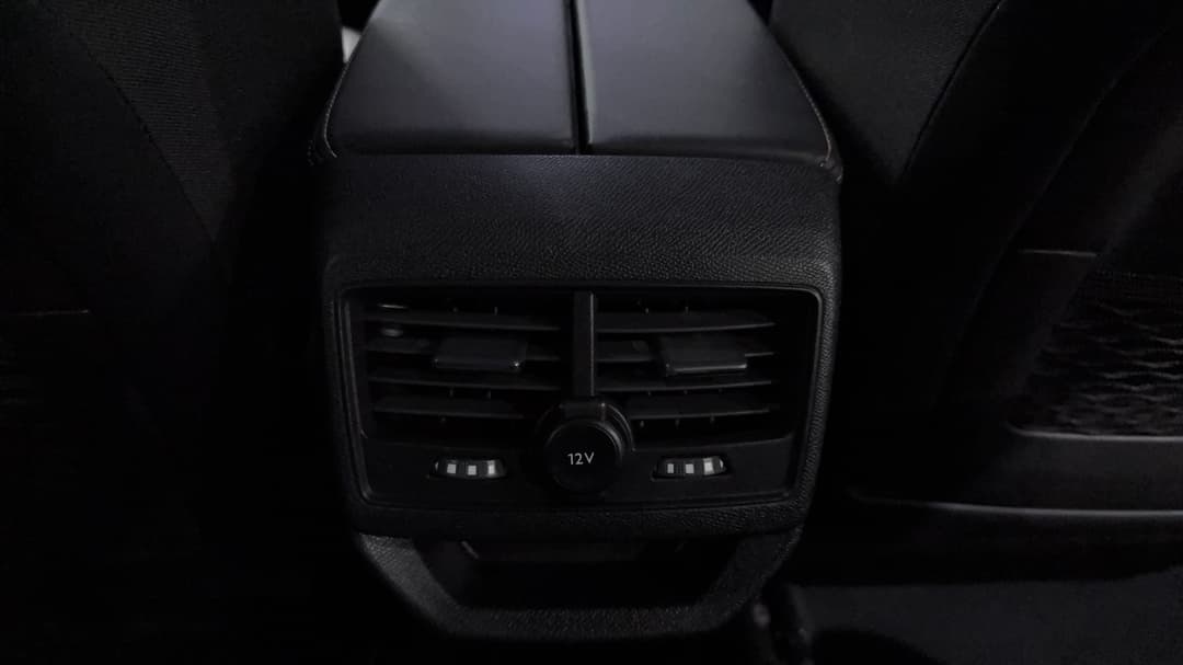 2020 Peugeot 3008 Gt Line, Automatic, 127077 km, Rear A/C Vent