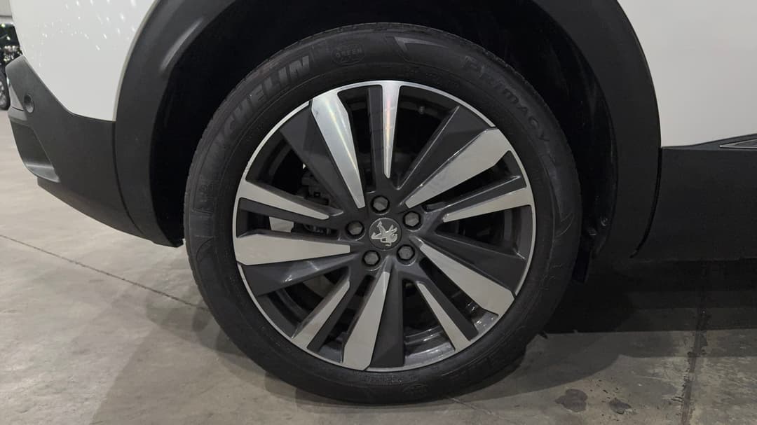 2020 Peugeot 3008 Gt Line, Automatic, 127077 km, Right Rear Wheel
