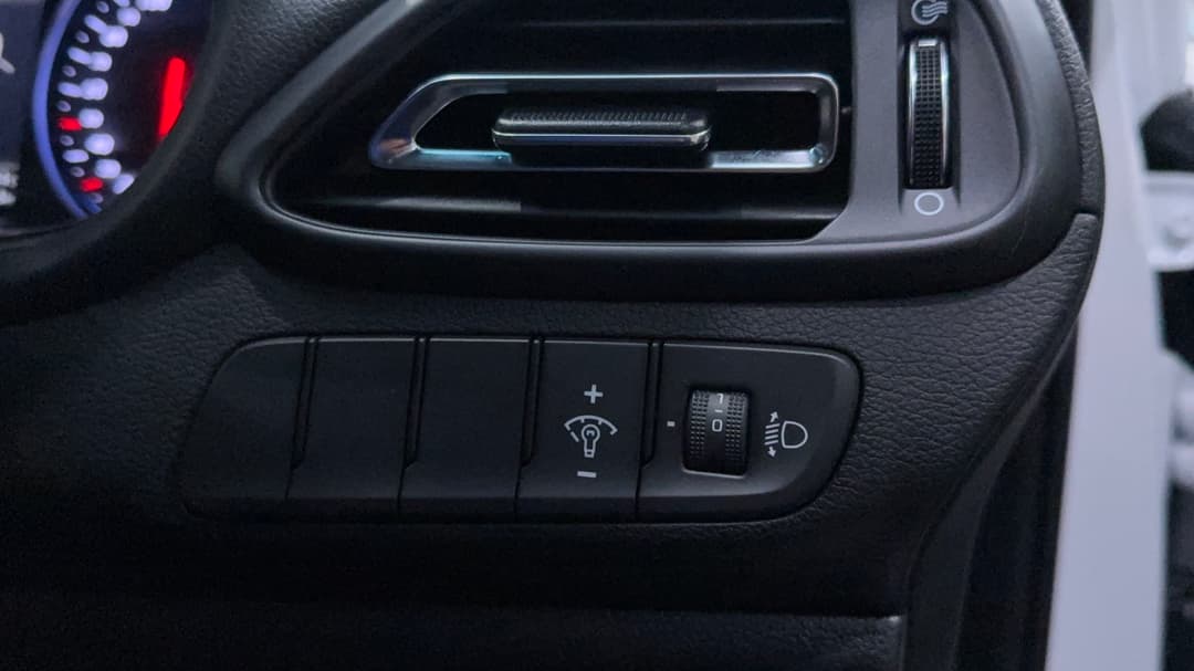 2024 Hyundai i30 N Premium With Sunroof, Automatic, 10516 km, Utility Switches/Buttons
