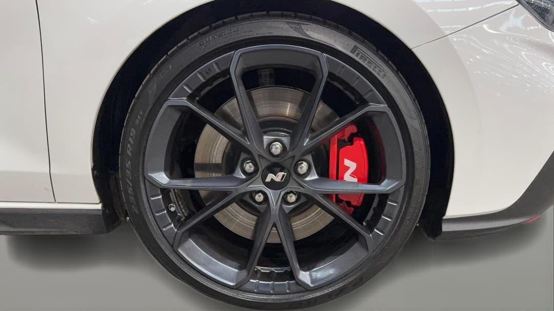 2024 Hyundai i30 N Premium With Sunroof, Automatic, 10516 km, Right Front Wheel