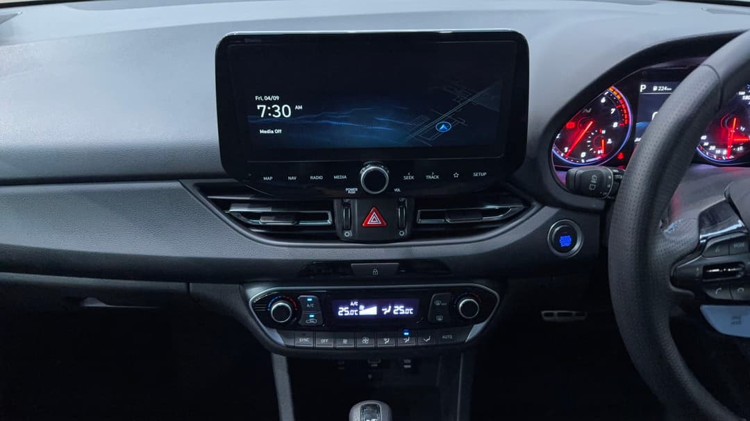 2024 Hyundai i30 N Premium With Sunroof, Automatic, 10516 km, Center Console