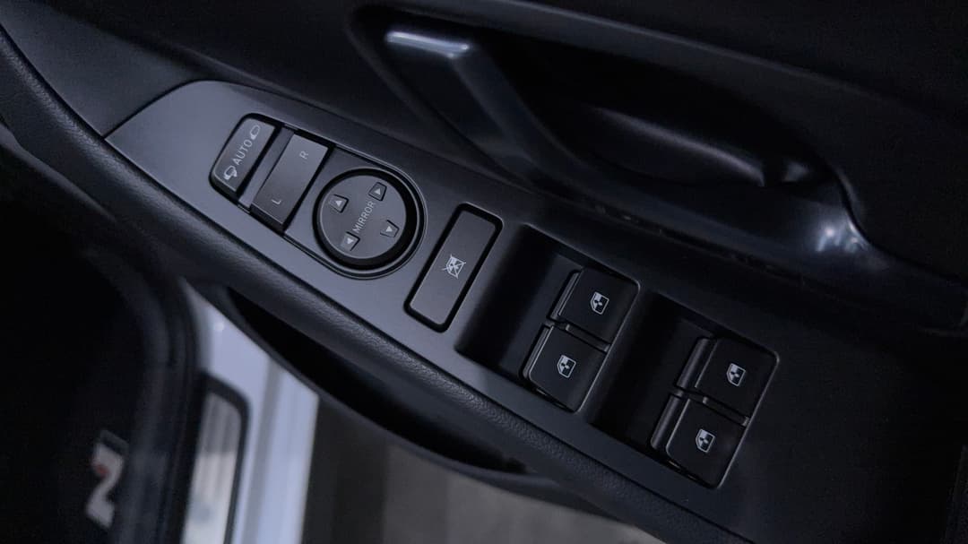 2024 Hyundai i30 N Premium With Sunroof, Automatic, 10516 km, Drivers Side Door Panel Controls