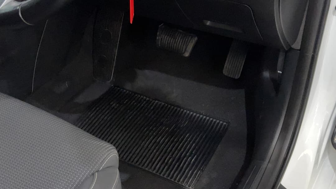 2020 Kia Cerato S Safety Pack, Automatic, 73739 km, Pedals and Footmat