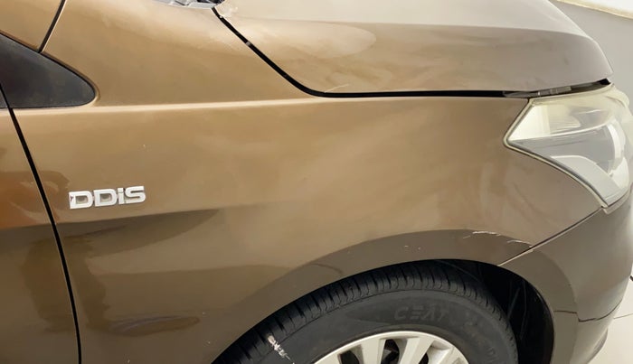 2015 Maruti Ciaz  ZDI SHVS, Diesel, Manual, 70,529 km, Right fender - Slightly dented