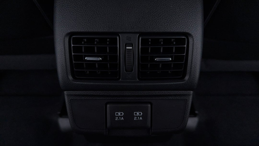 Rear A/C Vent