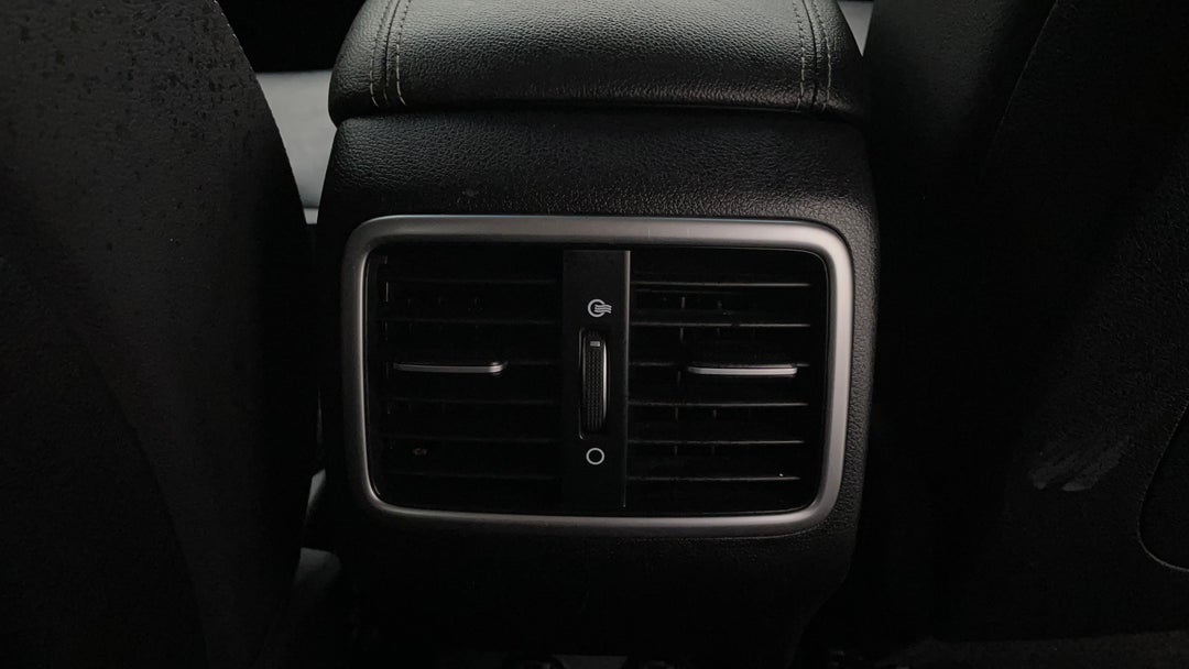 Rear A/C Vent