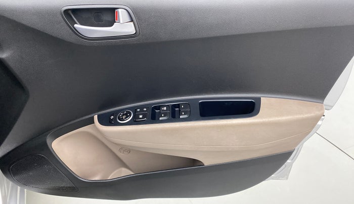 2016 Hyundai Grand i10 SPORTZ 1.2 KAPPA VTVT, Petrol, Manual, 53,734 km, Driver Side Door Panels Control