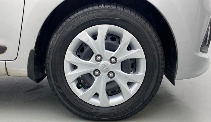 2016 Hyundai Grand i10 SPORTZ 1.2 KAPPA VTVT, Petrol, Manual, 53,734 km, Right Front Wheel
