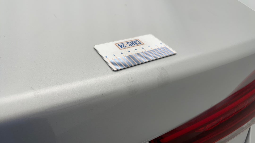 Boot / Tailgate Boot Lid Wear