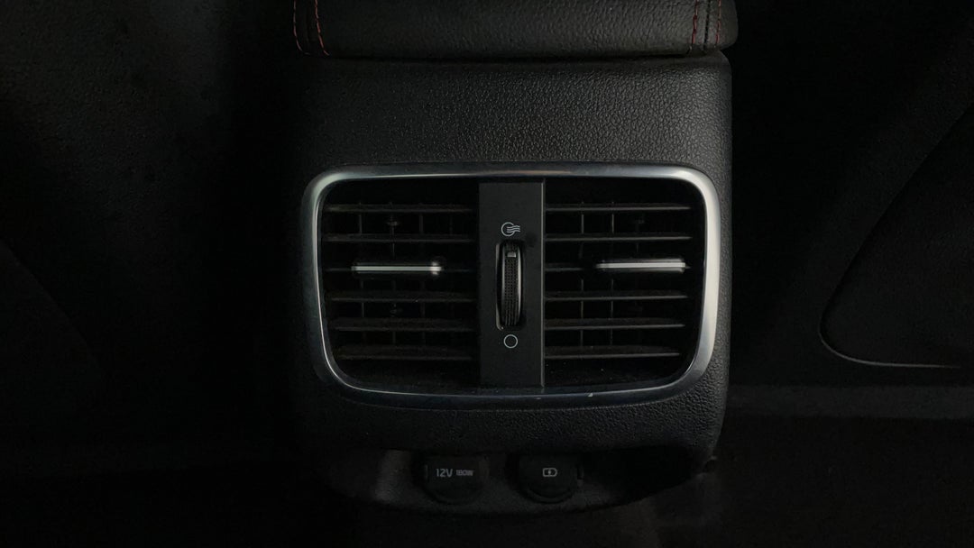 Rear A/C Vent