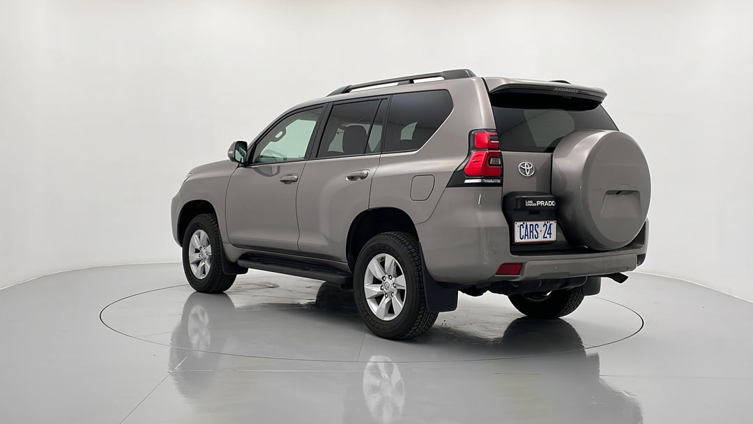 Left Back Diagonal (45- Degree) View