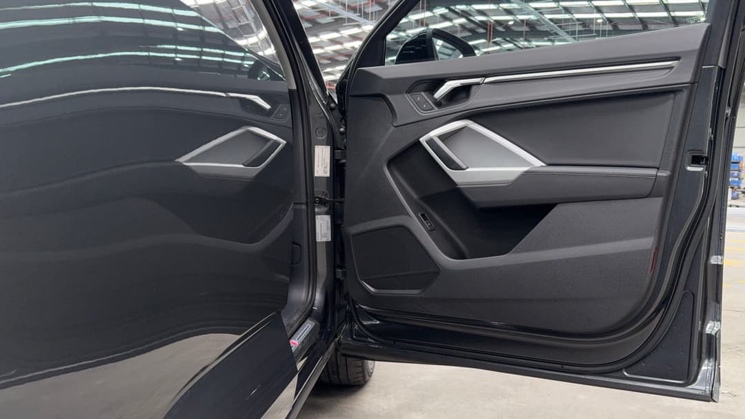 2021 Audi Q3 35 Tfsi S Line, Automatic, 59903 km, Speaker View