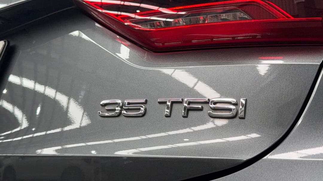 2021 Audi Q3 35 Tfsi S Line, Automatic, 59903 km, Badge (Boot Right Side)