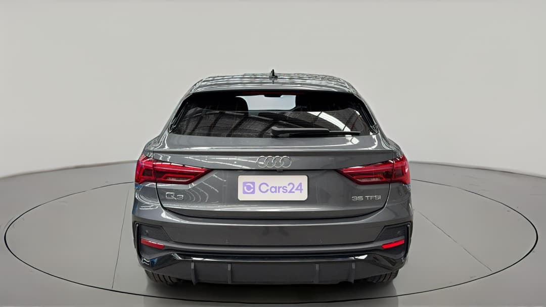 2021 Audi Q3 35 Tfsi S Line, Automatic, 59903 km, Back/Rear View