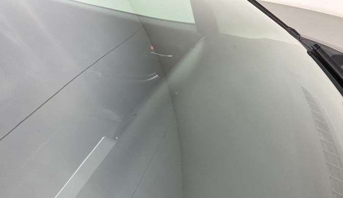 2019 Maruti Baleno ALPHA PETROL 1.2, Petrol, Manual, 21,581 km, Front windshield - Minor spot on windshield