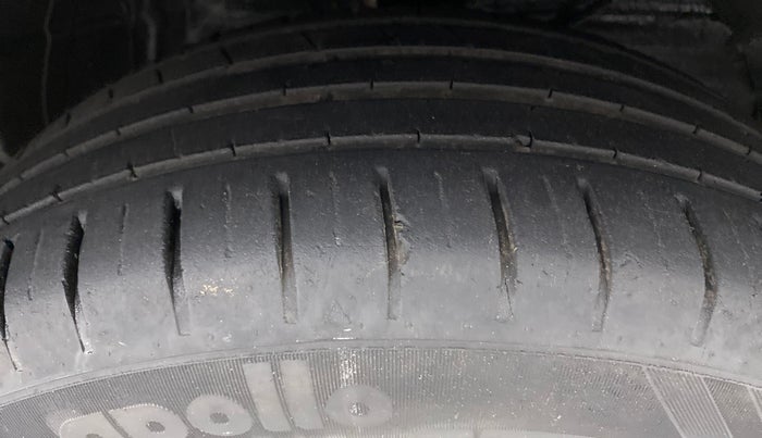 2019 Maruti Baleno ALPHA PETROL 1.2, Petrol, Manual, 21,581 km, Right Front Tyre Tread