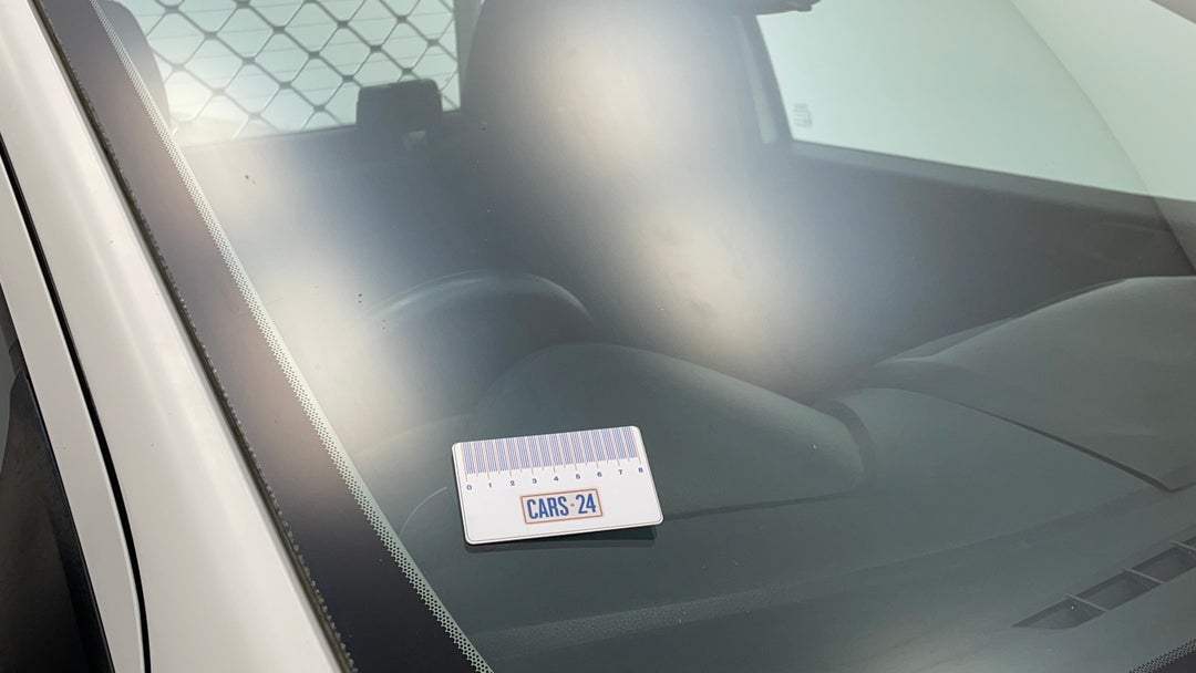 2018 Mazda BT-50 Xt (4x2), Manual, 97764 km, Windshield Front Chip