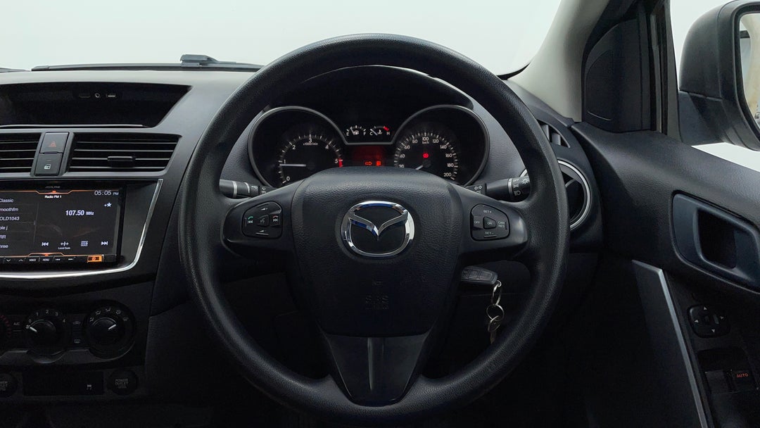 2018 Mazda BT-50 Xt (4x2), Manual, 97764 km, Steering Wheel Close-up