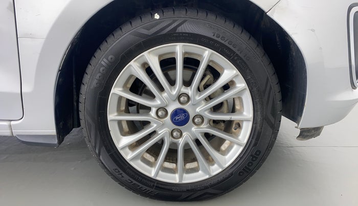 2018 Ford Figo Aspire 1.2 TITANIUM PETROL, CNG, Manual, 74,874 km, Right Front Wheel