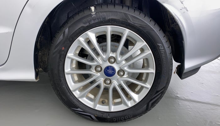 2018 Ford Figo Aspire 1.2 TITANIUM PETROL, CNG, Manual, 74,874 km, Left Rear Wheel