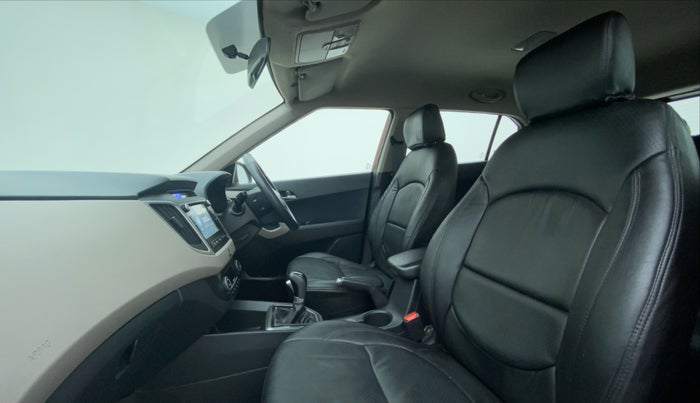 2017 Hyundai Creta 1.6 CRDI SX PLUS AUTO, Diesel, Automatic, 34,914 km, Right Side Front Door Cabin View