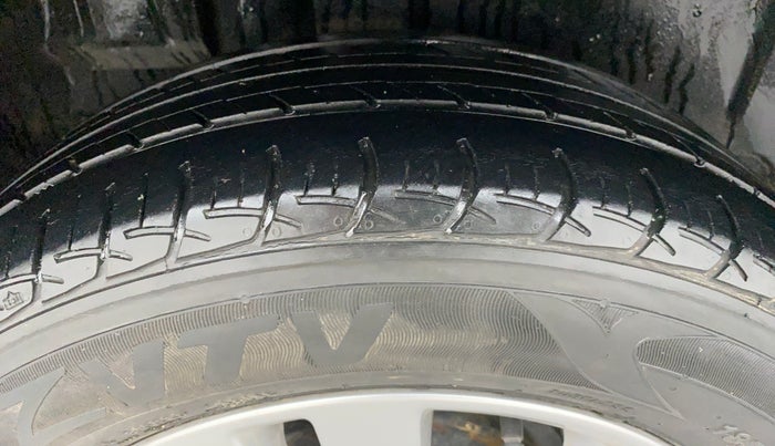 2018 Maruti Ertiga ZDI PLUS SHVS, Diesel, Manual, 34,083 km, Right Rear Tyre Tread