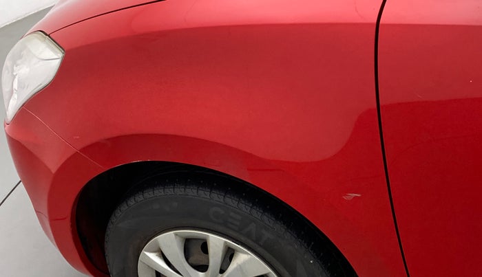 2018 Maruti Swift VXI, CNG, Manual, 90,175 km, Left fender - Slightly dented