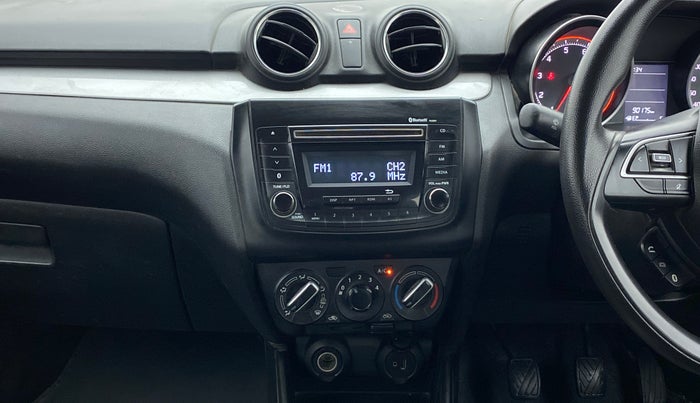 2018 Maruti Swift VXI, CNG, Manual, 90,175 km, Air Conditioner