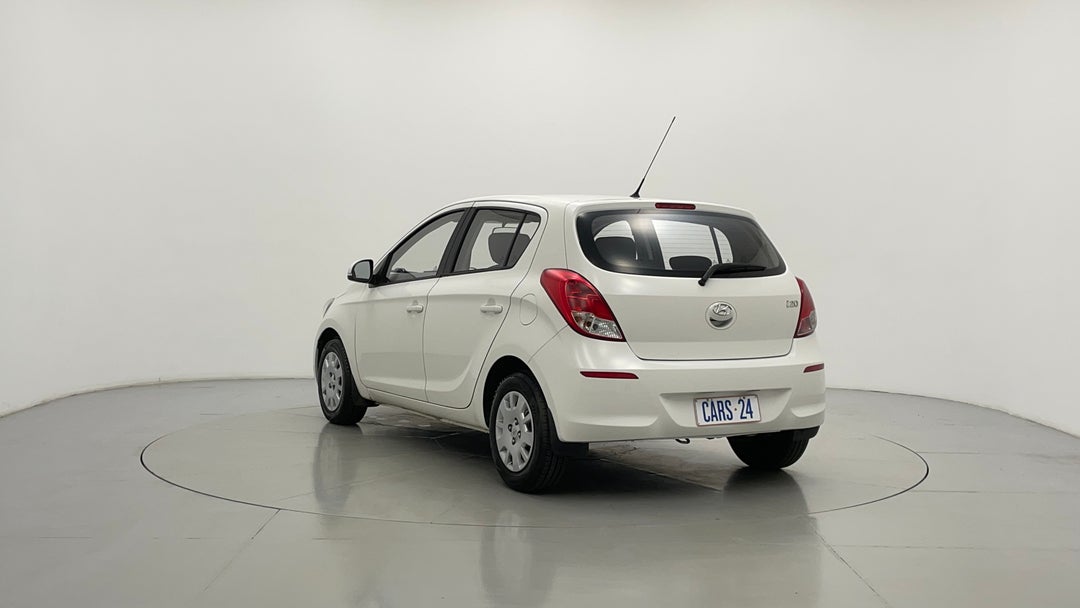 Left Back Diagonal (45- Degree) View