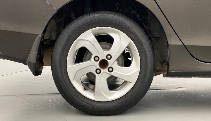 2015 Honda City V MT PETROL, Petrol, Manual, 65,295 km, Right Rear Wheel