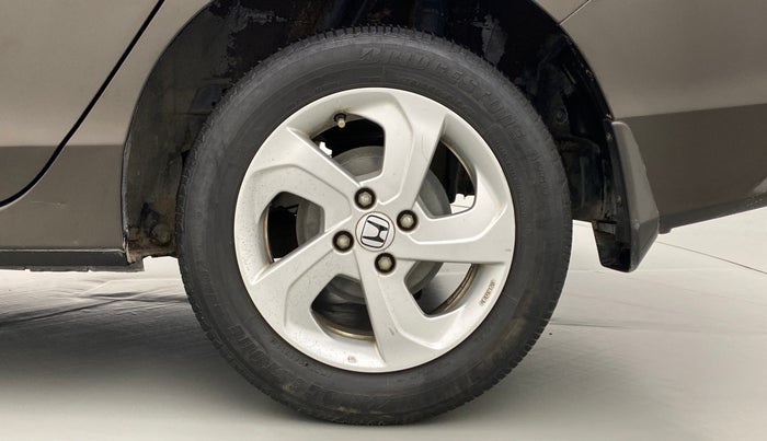 2015 Honda City V MT PETROL, Petrol, Manual, 65,295 km, Left Rear Wheel