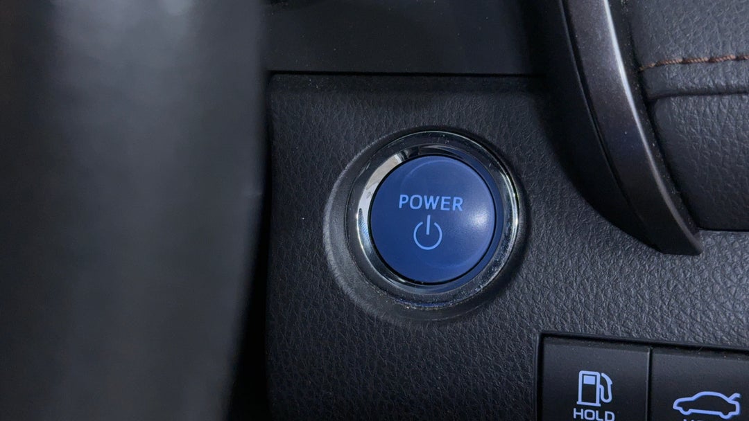 2019 Toyota Camry Ascent Hybrid, Automatic, 141793 km, Keyless / Button Start