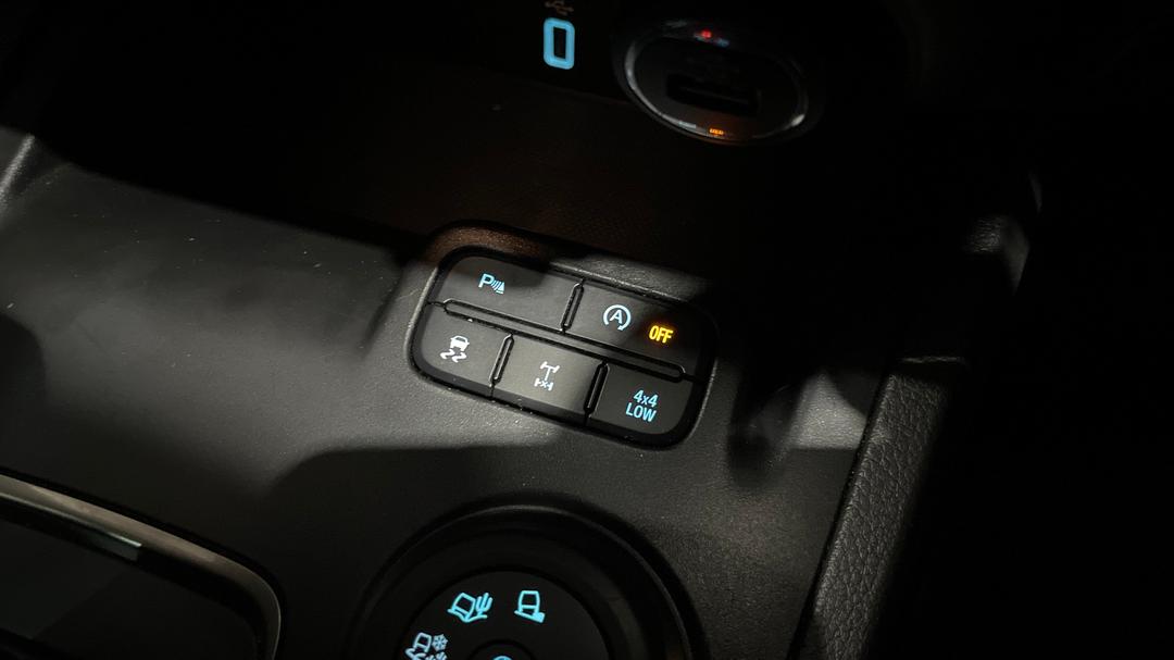 2022 Ford Everest Sport (4WD), Automatic, 60239 km, Utility Switches/Buttons