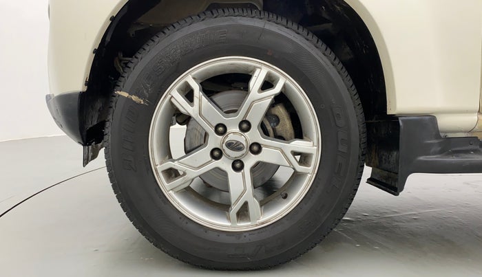 2015 Mahindra Scorpio S10, Diesel, Manual, Left Front Wheel