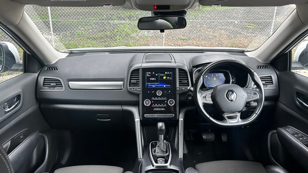 2022 Renault Koleos Life (4x2), Automatic, 33100 km, Dashboard View