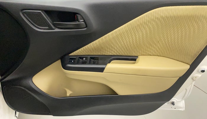 2016 Honda City 1.5L I-VTEC E MT, Petrol, Manual, 75,157 km, Driver Side Door Panels Control