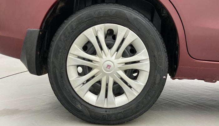 2013 Maruti Ertiga VDI ABS, Diesel, Manual, 1 km, Right Rear Wheel
