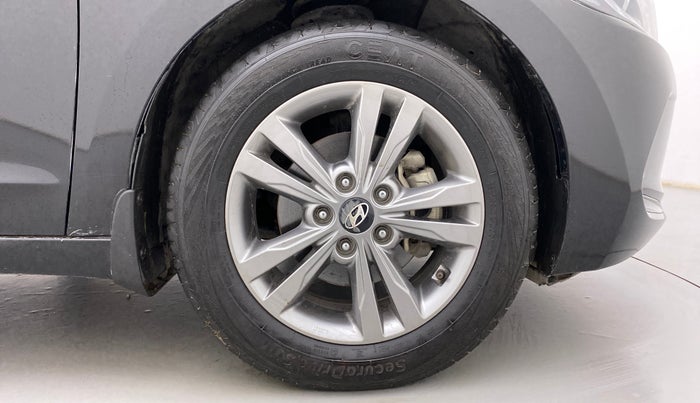 2018 Hyundai New Elantra 2.0 SX(O) AT PETROL, Petrol, Automatic, 46,379 km, Right Front Wheel