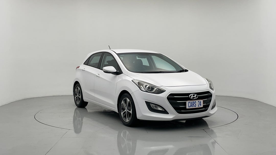 Right Front Diagonal (45- Degree) View