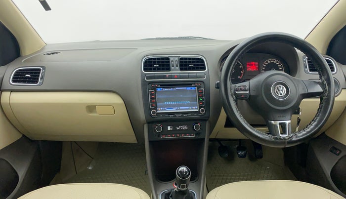 2013 Volkswagen Vento HIGHLINE PETROL, Petrol, Manual, 43,166 km, Dashboard