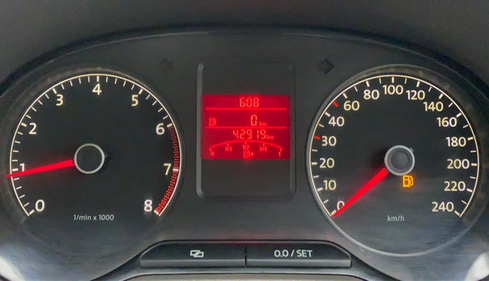 2013 Volkswagen Vento HIGHLINE PETROL, Petrol, Manual, 43,166 km, Odometer Image